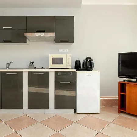 Dom Goscinny Sand Nocleg ze śniadaniem 3*