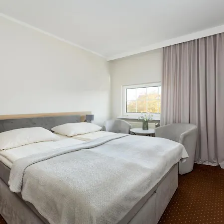 Oda ve Kahvaltı Dom Goscinny Sand Rewal