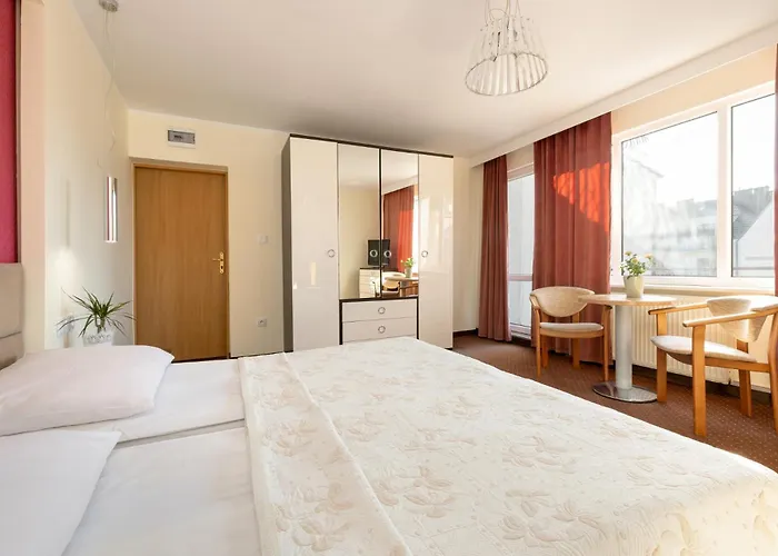 Dom Goscinny Sand B&B 레왈